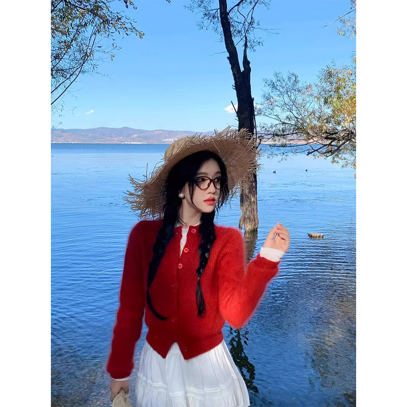 Real-Price Spot Christmas Atmosphere Red Soft Waxy Sweater Cardigan Women's Autumn and Winter Slim Knitted Top for Small People