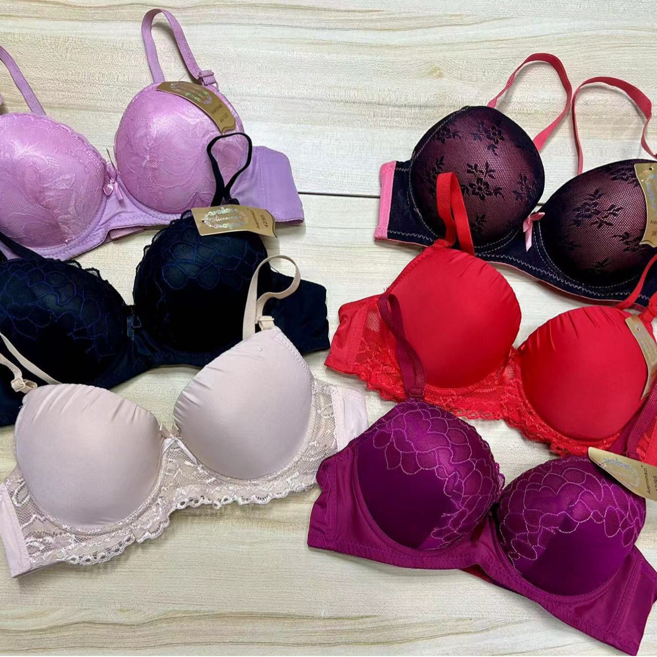 Mixto de marcas europeas y estadounidenses del sudeste asiático, ropa interior de damas con anillo de acero, encaje liso, sujetadores mixtos lotes image 5