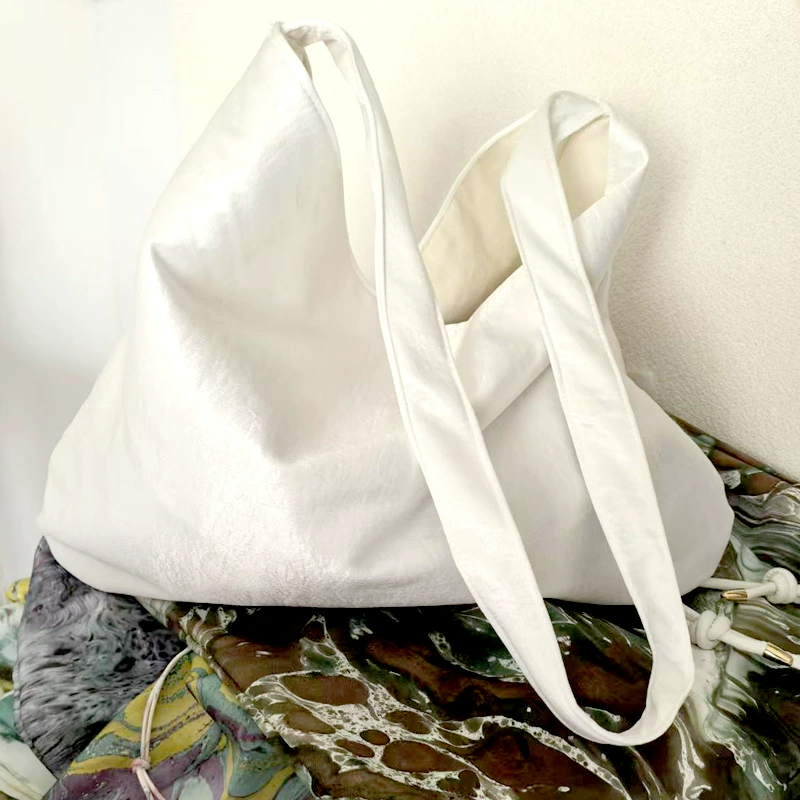 Ретро сумочка из атласа с ручной росписью, китайский стиль кошелек, handmade, индивидуальные узоры