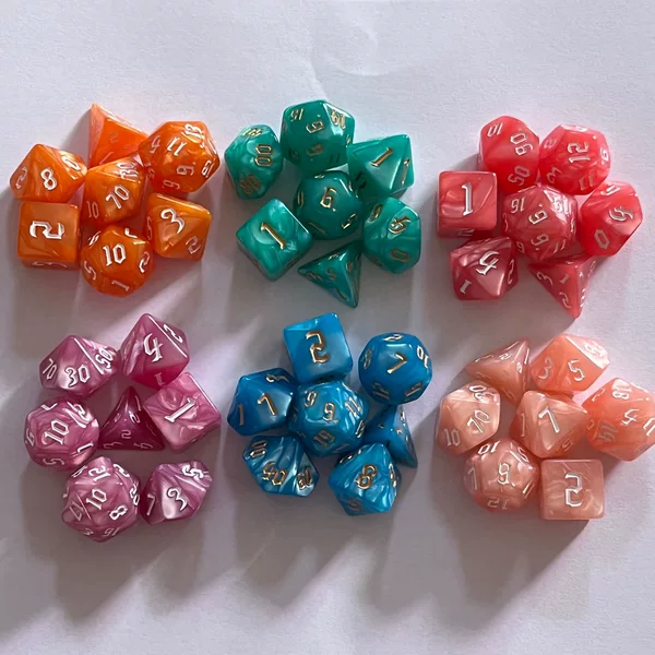 7 sets of new font Pearl pattern Macron color series multi-sided dice digital dice DND PRTG running group tour