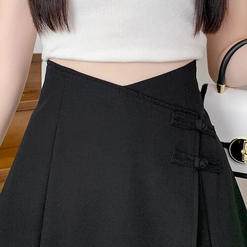 Large size fat M black suit skirt women summer high-waist a-line pants skirt anti-exposure pear shaped figure shorts