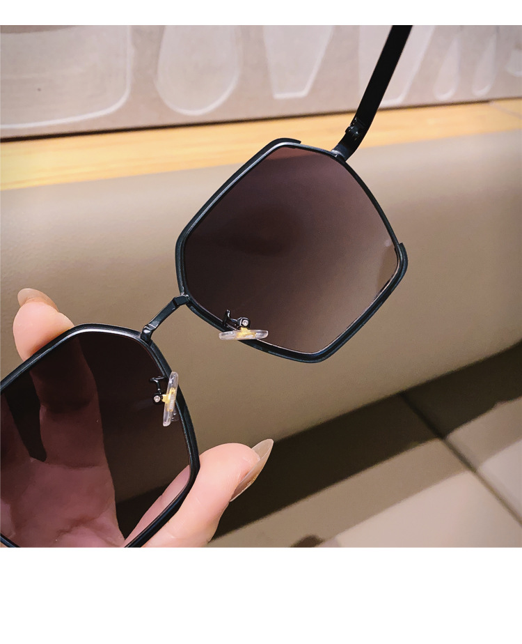 Simple Style Gradient Color Resin Polygon Half Frame Women's Sunglasses display picture 3