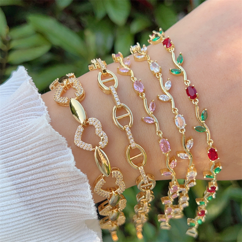 Wholesale Tulip Bracelets in Various Styles, Copper Plated with 18K Gold and Full of Zircon, Heart-Shaped Bracelets Suitable for Wearing as Valentine's Day Gifts