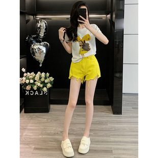 ��������С���Ӵ������bŮ�Ļ�p�g����T���Sɫţ�ж�ѝ�ɼ���