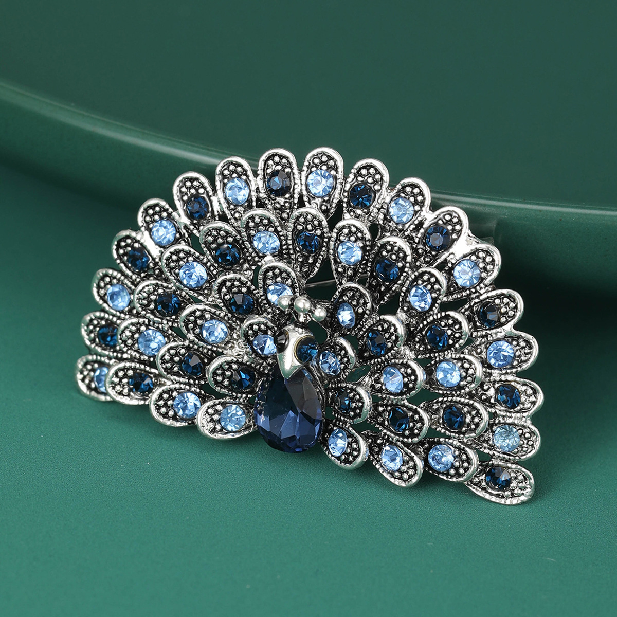 16g Weight Rhinestones Inlay Material Brooches Classification Banquet Occasion Alloy Material Peacock Pattern All Seasons Season Women's Gender Inlay Design Retro Style Retro Pin Peacock Alloy Inlay Rhinestones Women's Brooches 24