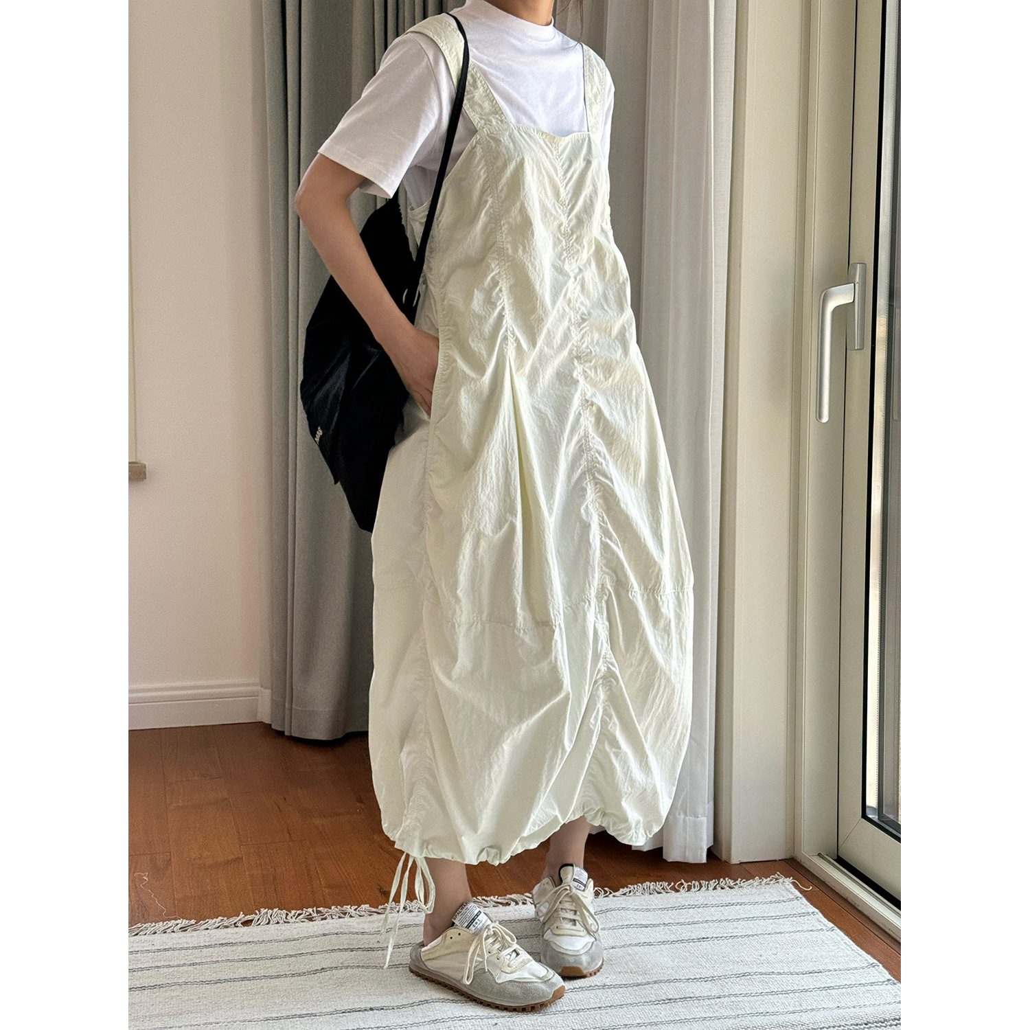 Louvre Summer New Japanese Style Casual Drawstring Pleated Suspender Dress Comfortable and Breathable Workwear Casual Dress for Women