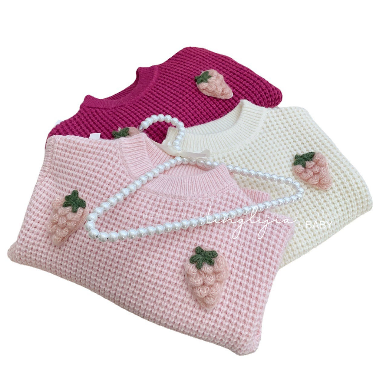 Three dimensional strawberry, demi-season sweater, knitted body-friendly thermal underwear, handmade, increased thickness, round collar, western style