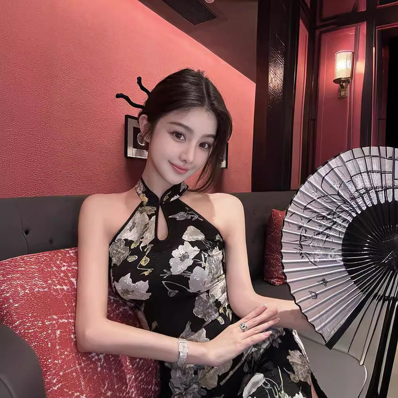Summer Sexy Black New Chinese Style Sleeveless Neck Cheongsam dress National Style Retro Slim-Fit Slimming Split Long Dress Summer Sexy Black New Chinese Style Sleeveless Neck Cheongsam dress National Style Retro Slim-Fit Slimming Split Long Dress