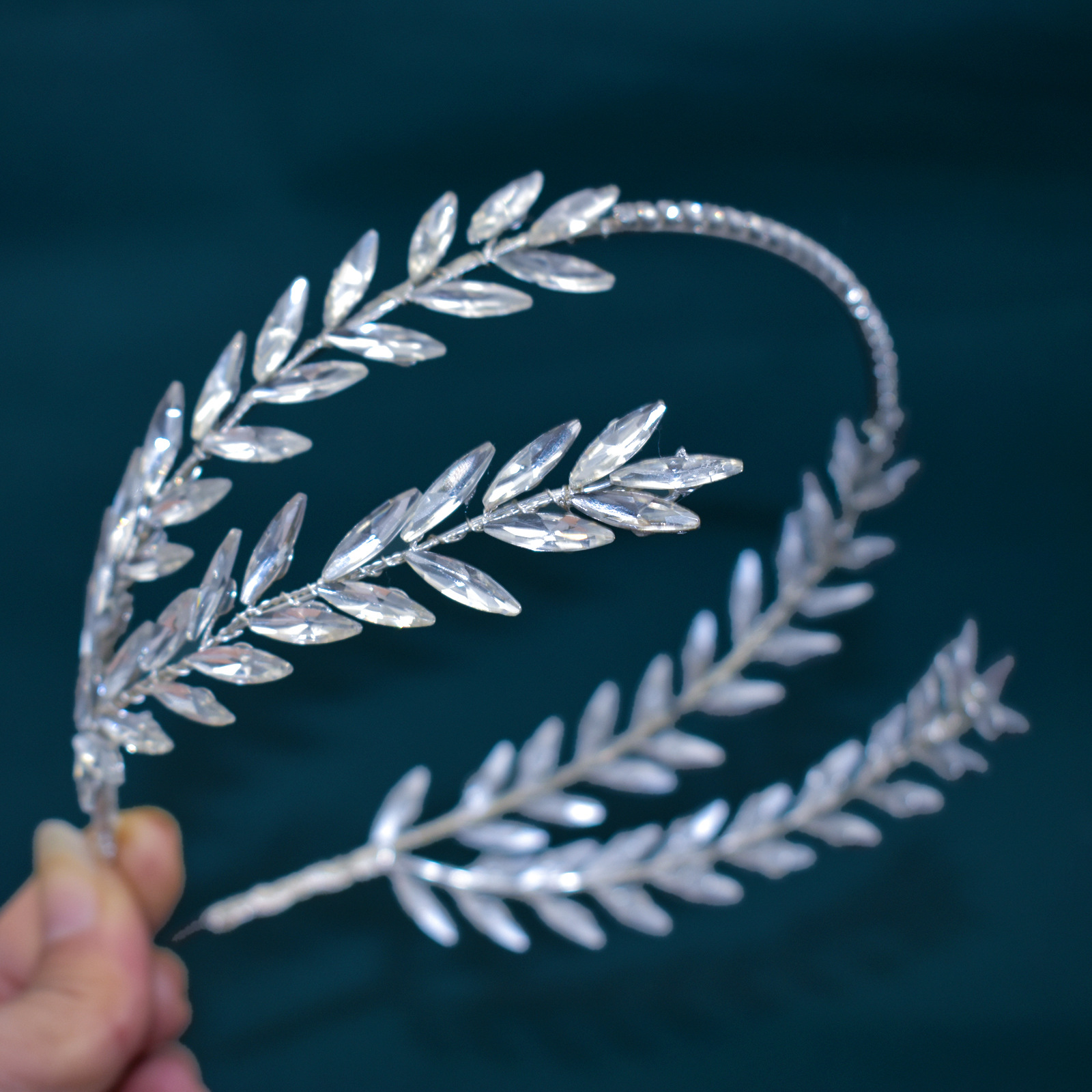 30g Weight Hair Band Hair Accessories Type Rhinestones Inlay Material 1 Piece Quantity Iron Material Leaf Pattern All Seasons Season Women's Gender Elegant, Glam, Bridal Style Elegant Glam Bridal Women's Leaf Rhinestone Crown Jewelry Headband 7