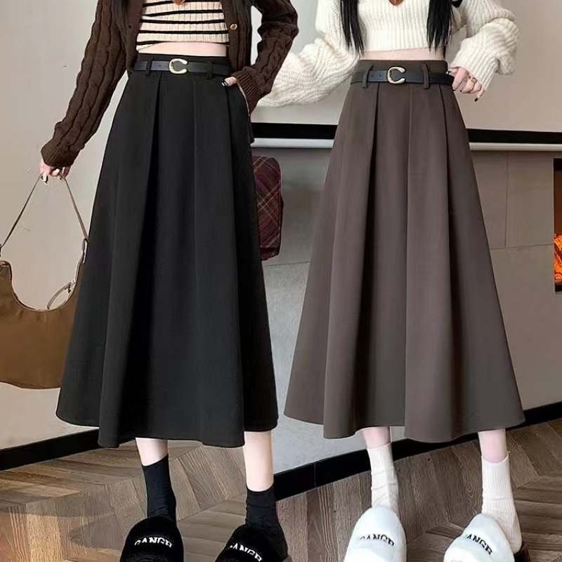 毛のポケットのファッションは腰が高くて痩せています。|undefined