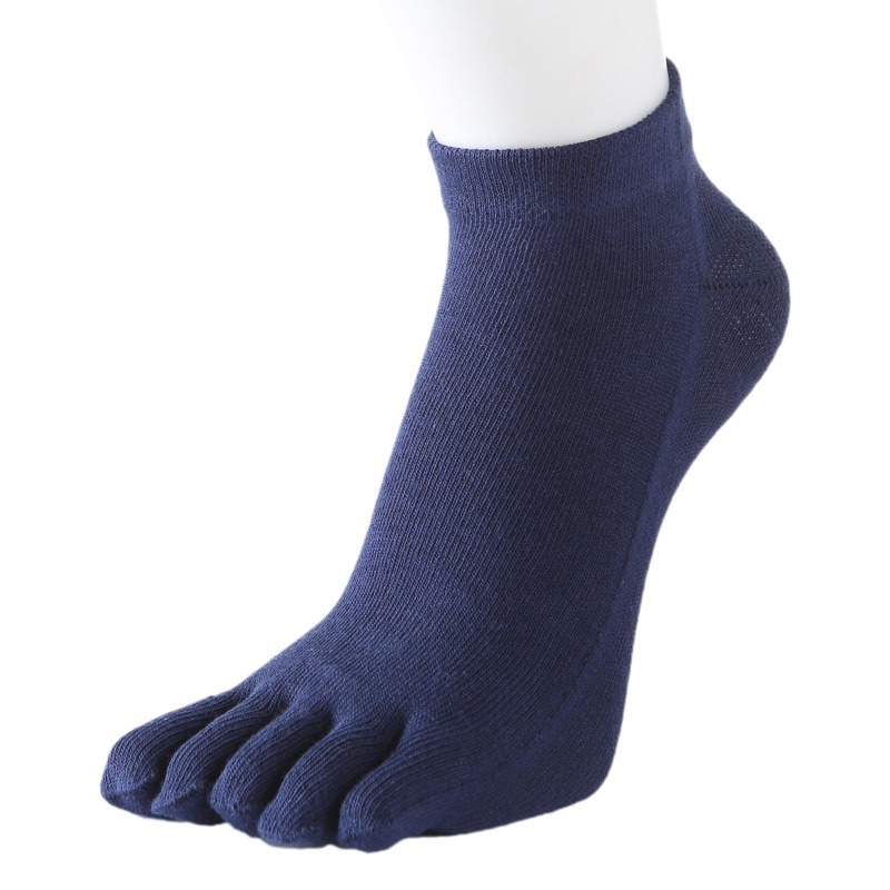 Calcetines de cinco dedos de los hombres de algodón peinado casual cómodo mediados de la pantorrilla calcetines de color sólido sudor-Calcetines transpirables