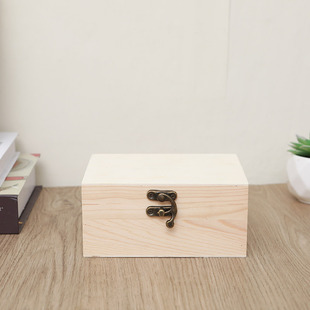 Pine Wood Box Bamboo Box Rectangular Flip-Top Pull-Out Retro Wooden Box Storage Gift Box with Lock Pine Wood Box Export