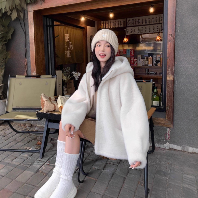 2025 New Autumn and Winter Fur Integrated Imitation Mink Plush Outwear Women's Hooded Environmentally Friendly Fur Outwear Thickeneded