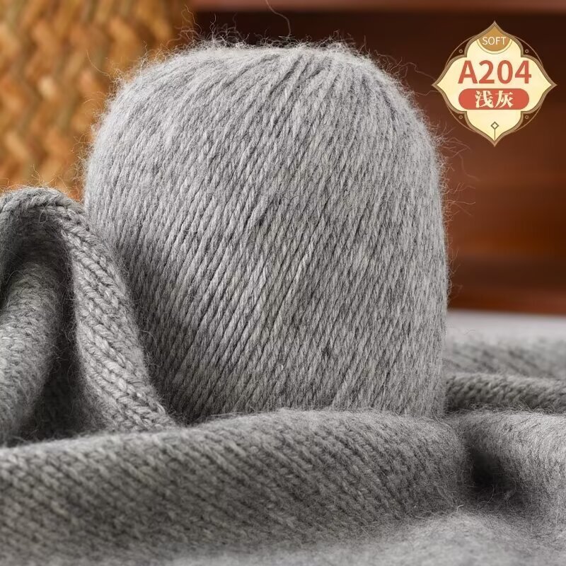 Cashmere Thread Medium Thick Wool Ball 6 Strands Unlabeled Cashmere Hand Knitted Woven Sweater Scarf Wool Material Package Cashmere Thread Medium Thick Wool Ball 6 Strands Unlabeled Cashmere Hand Knitted Woven Sweater Scarf Wool Material Package