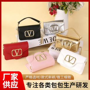 �羳Ů�����sС�����|�r��朗l��Ůʿ����μ�б����֙C�ڼt����