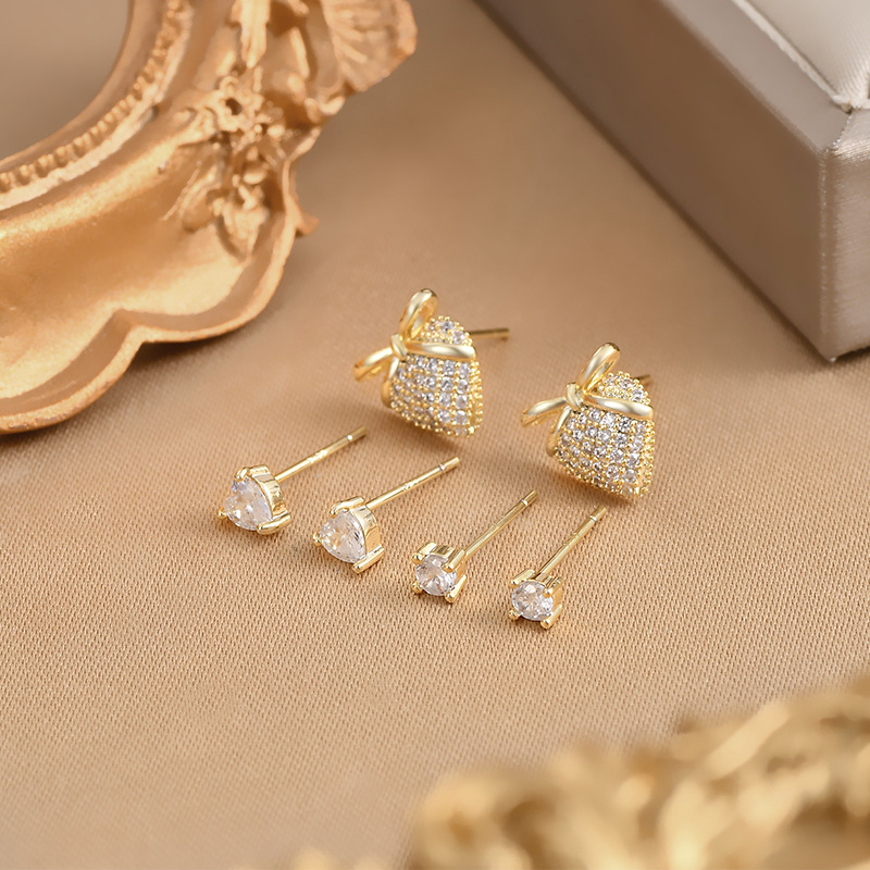 Glamour Géométrique Le Cuivre Plaqué Or Strass Boucles D'oreilles 3 Paires display picture 5