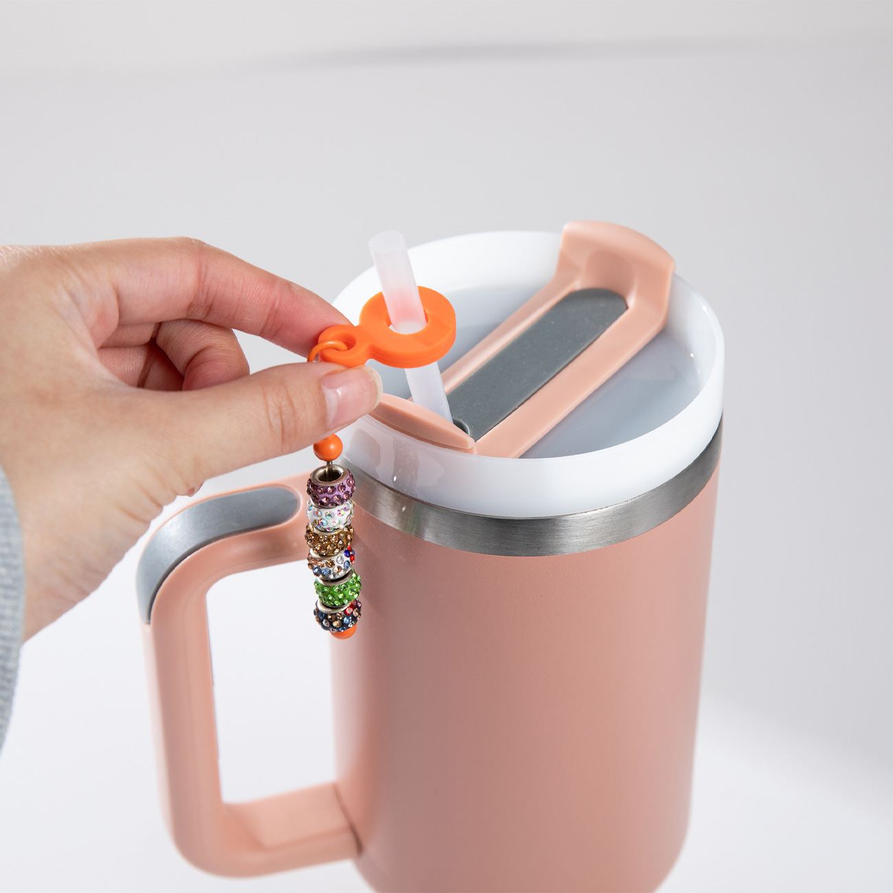 DIY cuentas de paja de silicona colgante para 8mm - 10mm taza de agua paja de silicona decoración fábrica al por mayor