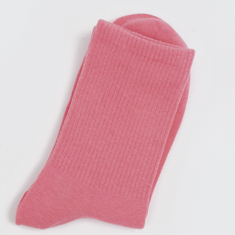 Calcetines de mujer para primavera y otoño, calcetines de algodón de color liso, versátiles y a la moda, calcetines holgados, calcetines de longitud media, calcetines deportivos que absorben el sudor, venta al por mayor.