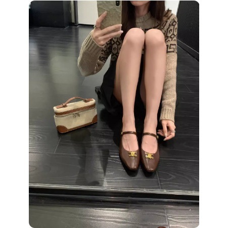 真皮真皮凯旋门扣扣带苏茵茵单鞋法式复古复古风he金玛丽珍鞋女|undefined