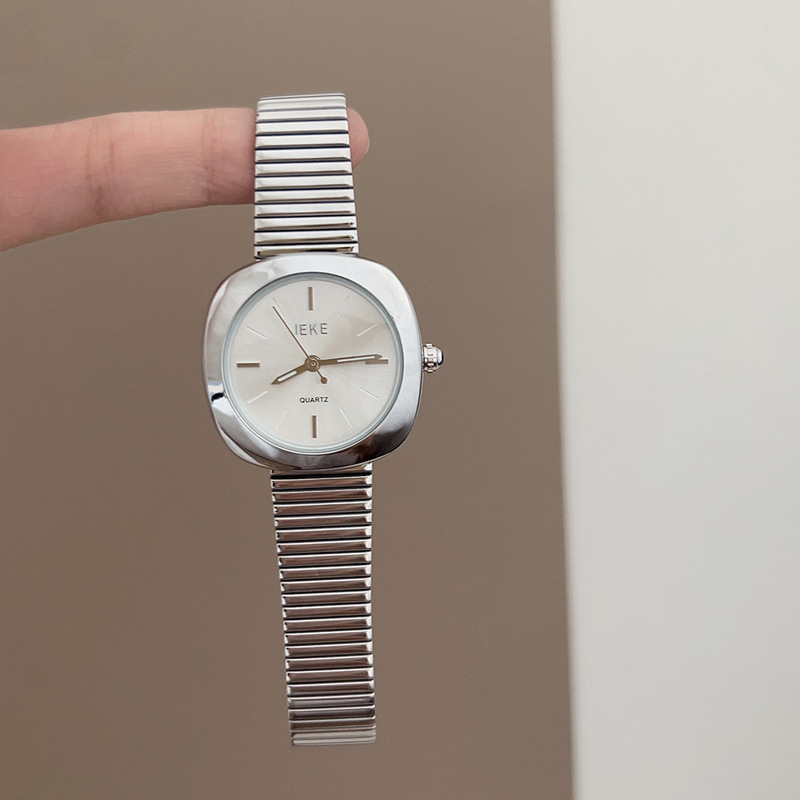 IEKE Simple Small Silver Watch Middle Ancient Fashion Retro Square Small Gold Watch Watch Women's Light Luxury Bamboo Band Live Style