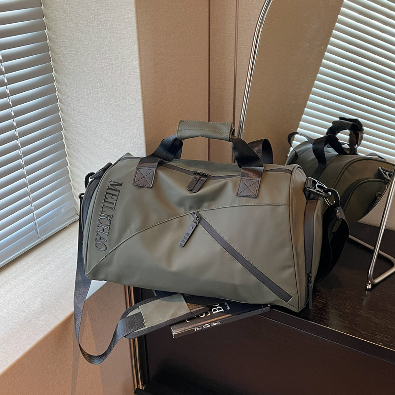 Sports and fitness bag for men, with wet and dry separation, large capacity, men's handbag, travel backpack Sports and fitness bag for men, with wet and dry separation, large capacity, men's handbag, travel backpack