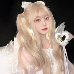 Wig for female long hair beauty blogger, side bangs, summer, realistic and natural, milk tea gold, long curly hair, large waves, full head cover style