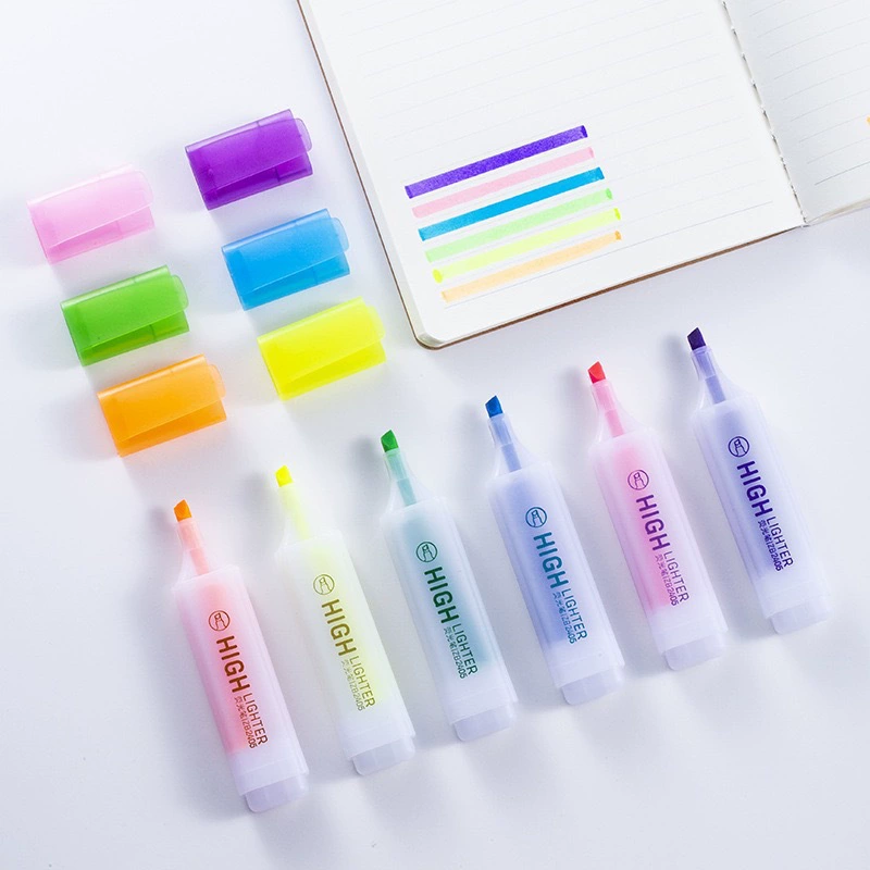 Fluorescence capacious brush for students