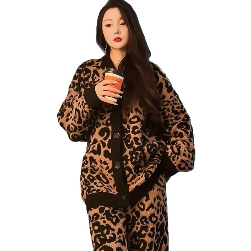 新款睡衣女秋冬珊瑚绒家居服豹纹法兰绒加绒加厚保暖套装可外穿|undefined