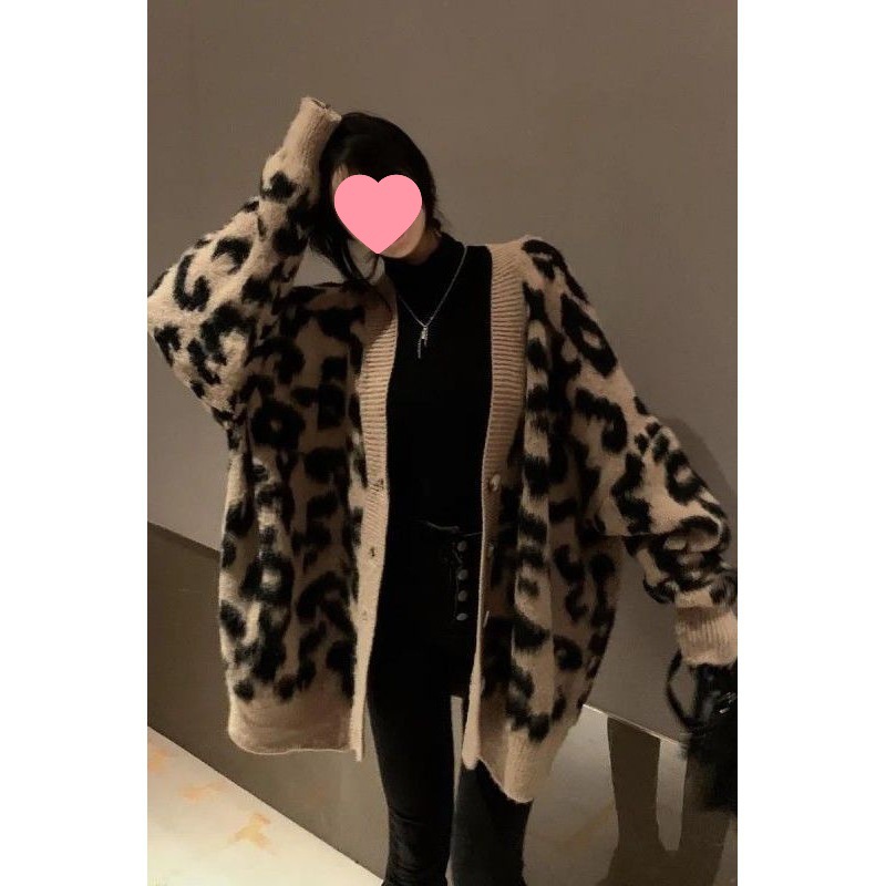 300斤加大码秋冬天衣服20到25岁豹纹外套新款夏天2025厚款毛衣女