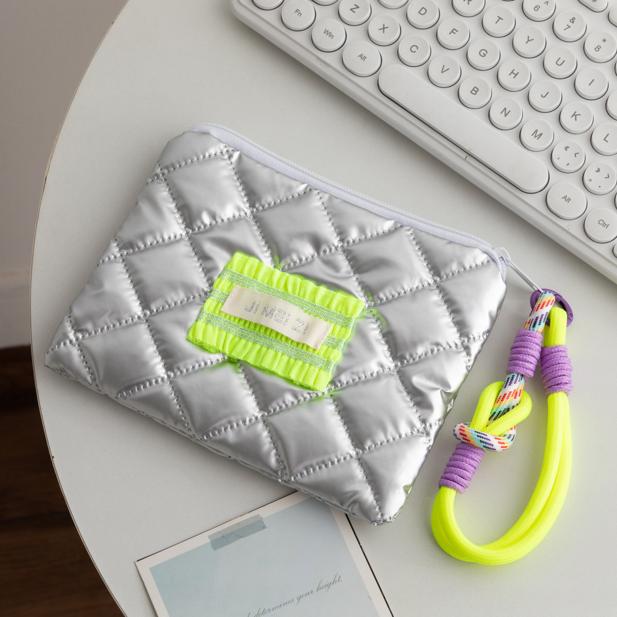 다이아몬드 그리드 형광 그린