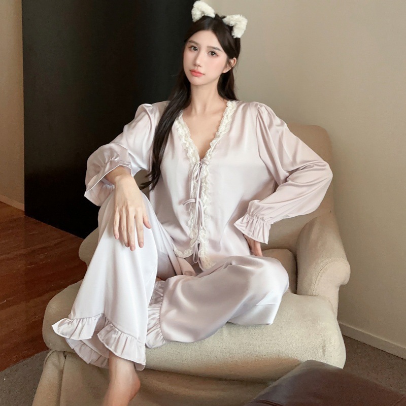 Pajamas Women's Spring and Autumn Ice Silk Long-sleeved Sexy Lace suit Summer Outwear French-style Light Luxury Vintage Home Clothes