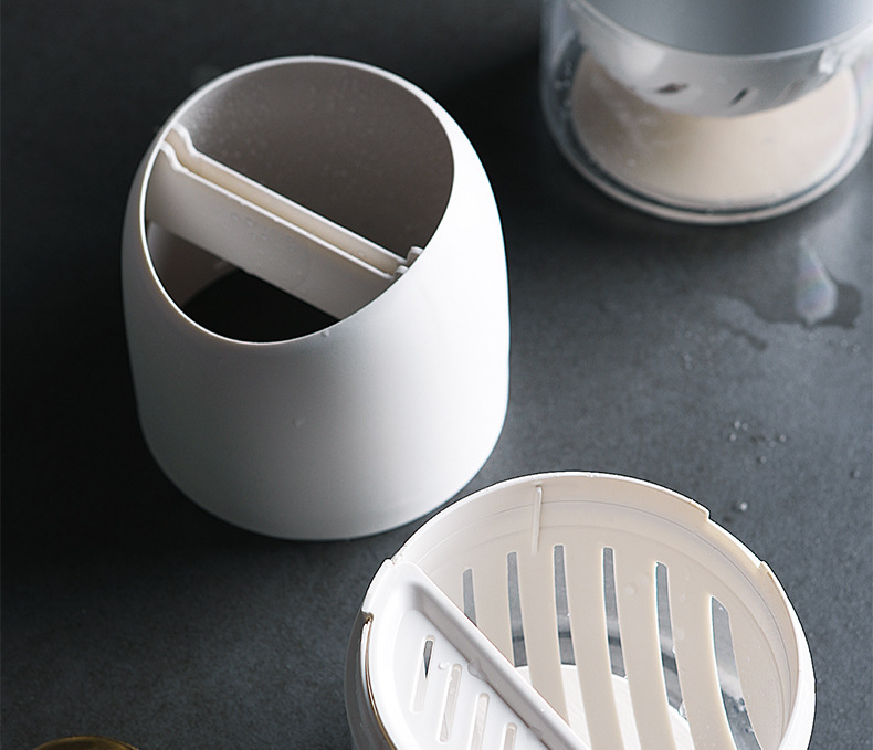 Cutlery Holder Image 5