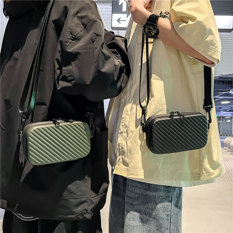 2025 Spring and Summer New Trendy Brand Men's Bag Black Box Mini Shoulder Crossbody Bag High-End Fashion Small Square Bag for Women