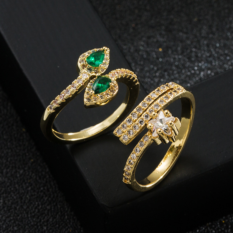 الأزياء النحاس مطلي الذهب الحقيقي مايكرو مطعمة الأخضر الزركون خاتم بالجملة display picture 2