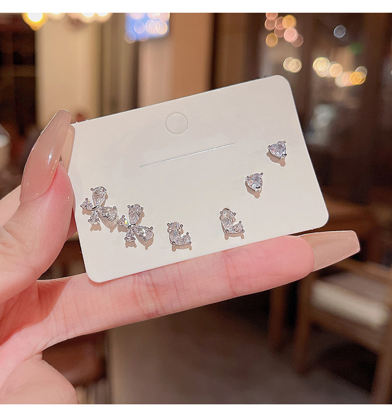 Fashion Heart Shape Bow Knot Copper Inlay Zircon Ear Studs 1 Set