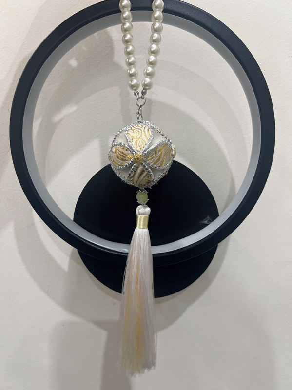 広西チワン族自治区京西アジサイ中国錦刺繍ペンダント工芸品エスニック特徴 4cm 工芸品真珠吊りチェーン|undefined
