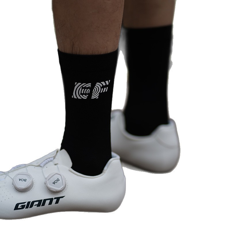 Cycling Socks Breathable Sweat Wicking Quick Drying Compression Socks Tour De France Style For Road Bikes_voghion.com