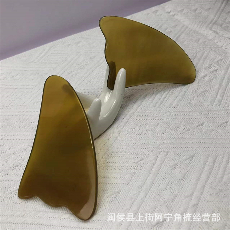Natural Horn Gua Sha Board Triangle Massage Tool for Full Body Meridian Care 11cm x 6cm overview