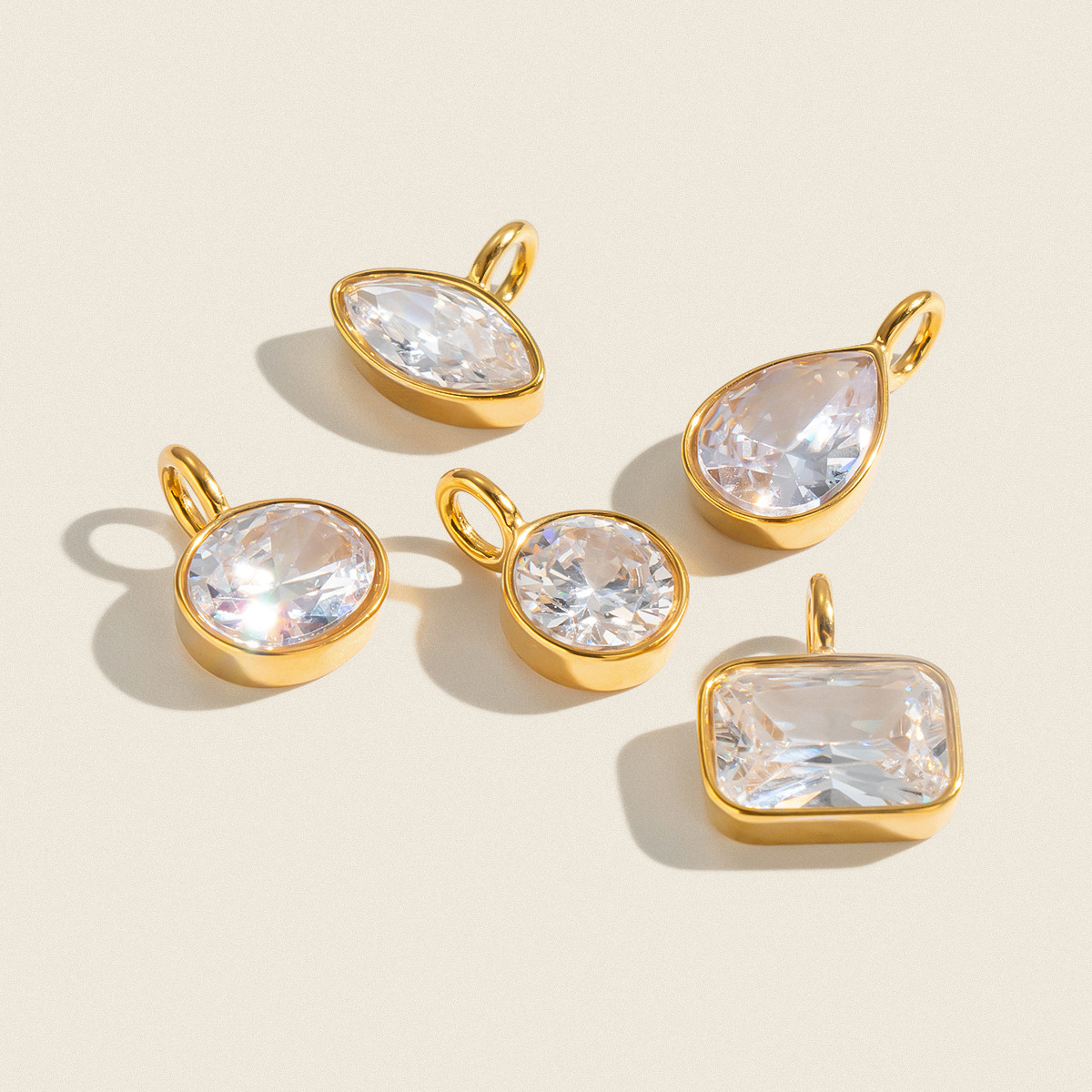 Xia Ling 18K gold, high-end, European and American style cubic zirconia pendant, stainless steel pendant accessories, tarnish-resistant, cross-border jewelry