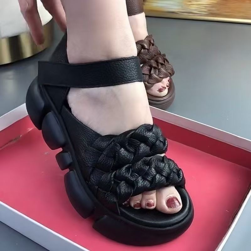 2026 con una sola palabra de desgaste con sandalias superficiales de verano nuevo no sudor no pies cansados sandalias de mujer