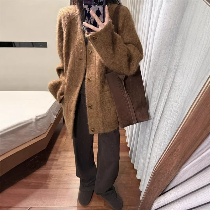 Brown Maillard Retro V-Neck Woolen Coat for Women 2025 Autumn and Winter New Style Loose Casual Elegant Versatile Coat