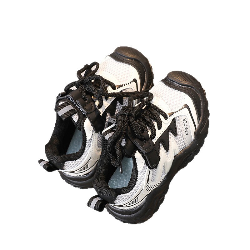 Niños y niñas zapatilla de deporte 2024 primavera y otoño nuevo bebé zapatos para correr de fondo suave zapatos para niños zapatillas de malla para niños al por mayor