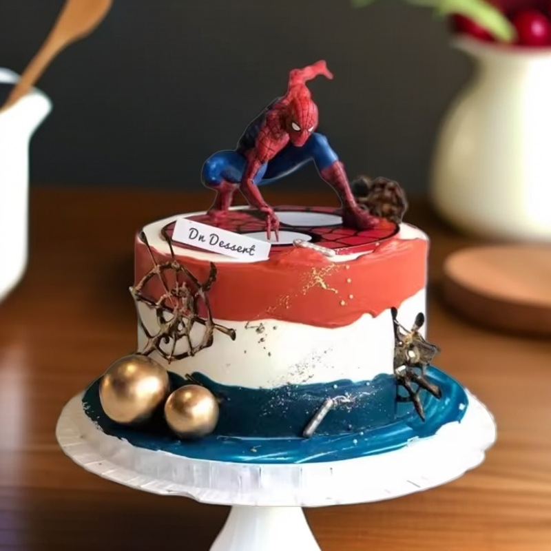 Red de celebridades Spider-Man Decoración de pasteles Adornos para hornear para niños Vestir Muñeca de cumpleaños Modelo de muñeca Plug-in