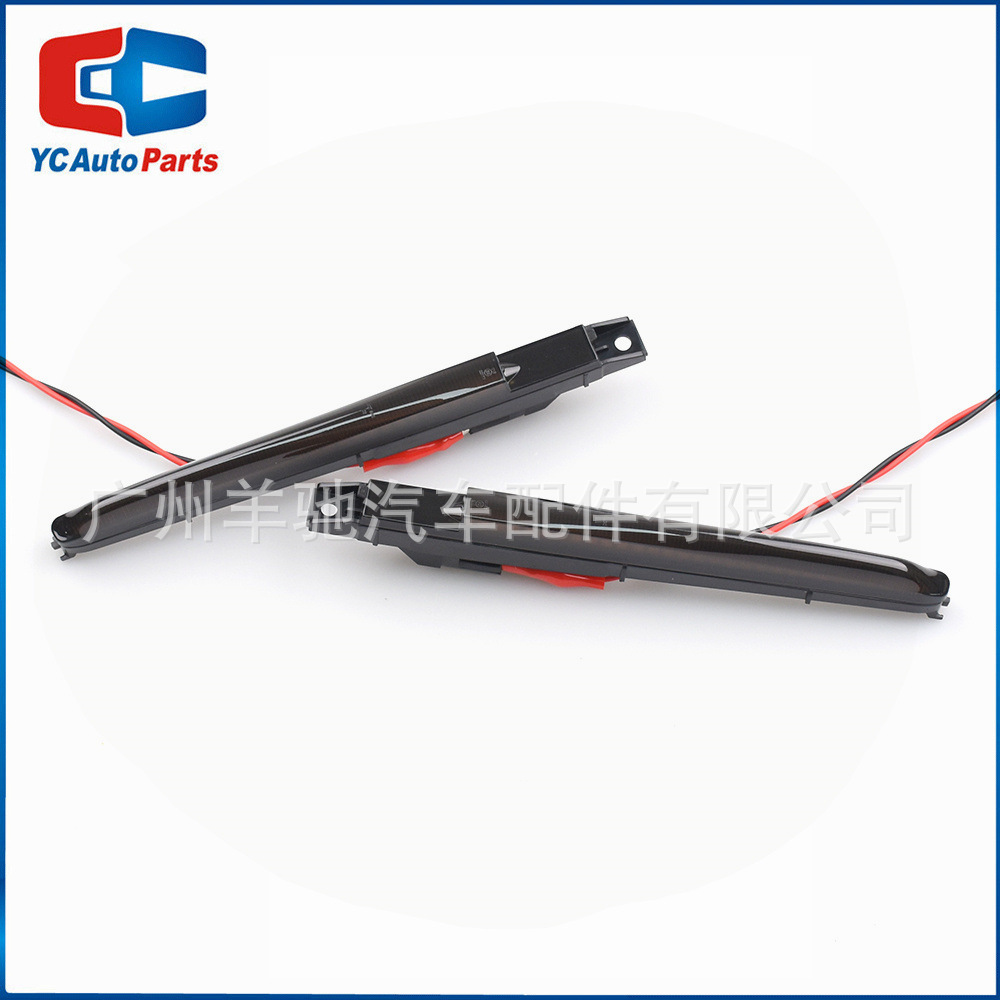 Adecuado para BMW F10 M5 E70 X5 X6 M E71 X5 X6 M E82 Coupe agua corriente LED Fender luz lateral