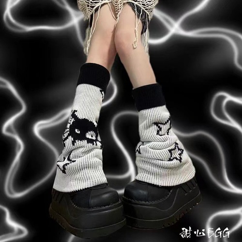 Autumn and winter Japanese style hot girl star skull element leg cover subculture y2k slimming student pile socks two-way