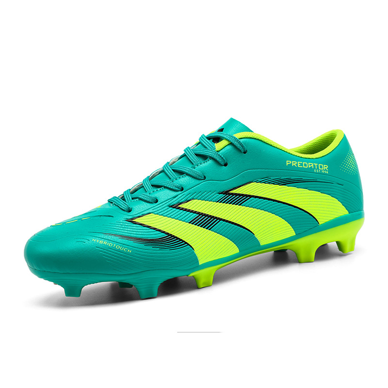 2025 nuevos zapatos de fútbol transfronterizos de clavos largos y bajos zapatos de entrenamiento para adolescentes para hombres y mujeres SCOOER SHOES