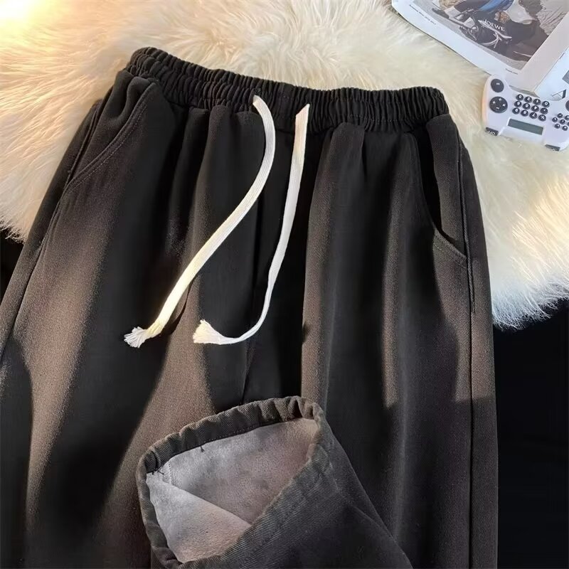Hong Kong estilo retro jeans de veludo hombre otoño invierno marca de moda callejera americana pantalones largos rectos largos de piernas largas