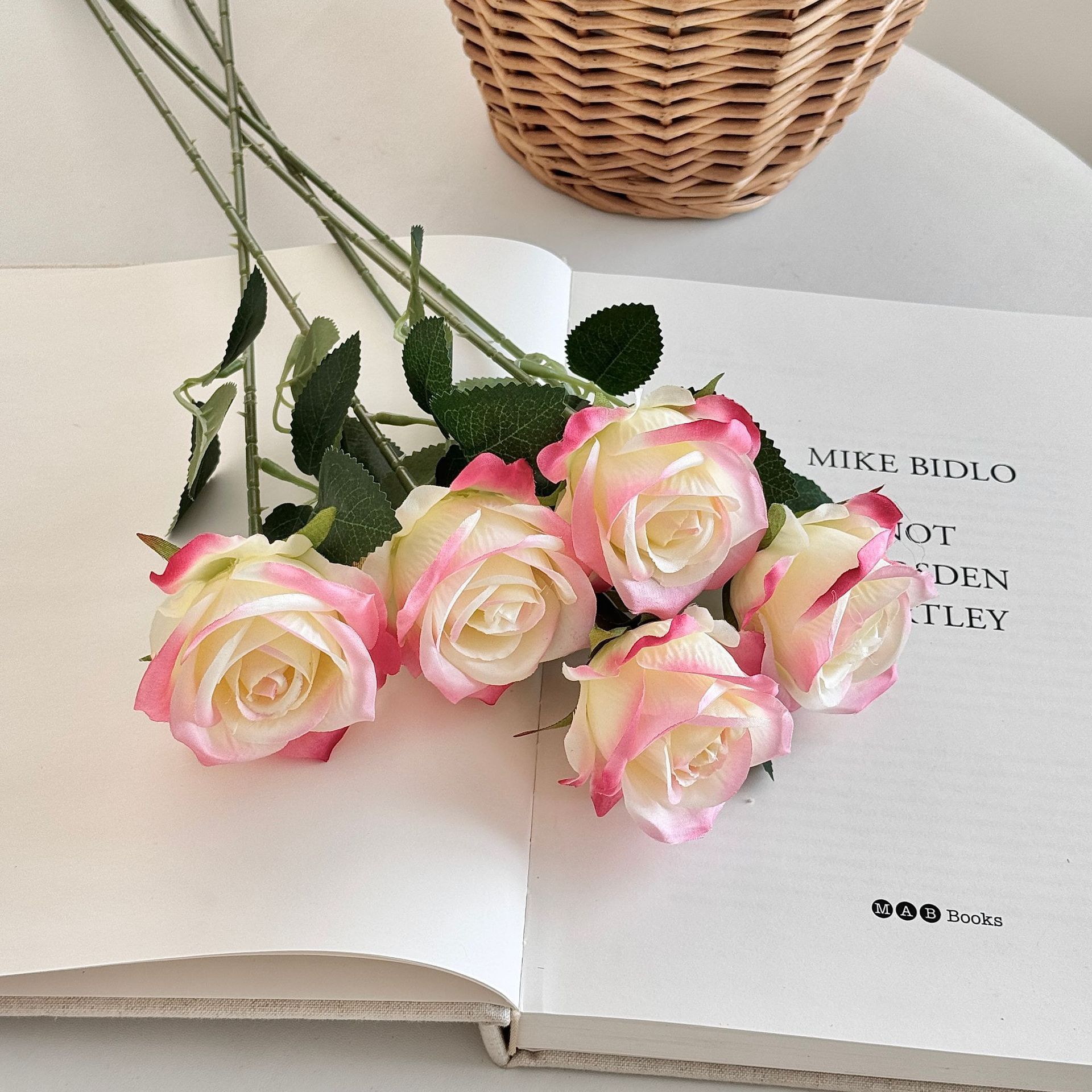 Flor de rosa de simulación individual Día de San Valentín decoración de boda en casa pared de flores flor artificial flor falsa fábrica de flores artificiales al por mayor