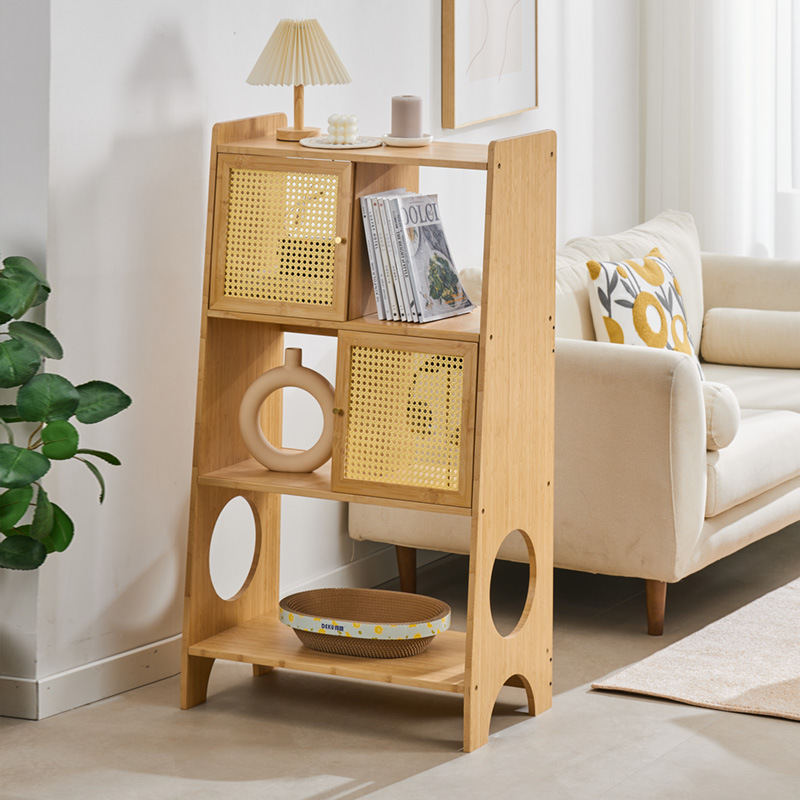 Estantería de ratán de estilo japonés estantería de piso con puerta gabinete de almacenamiento de sala de estar creativa Gabinete de exhibición de múltiples capas