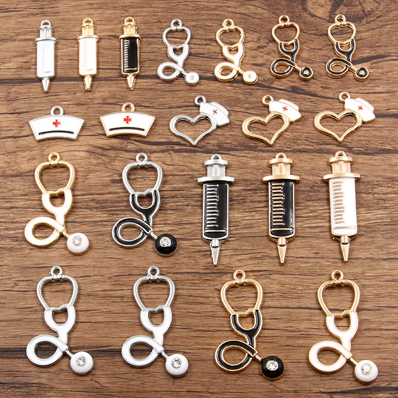 6 encanto médico DIY aleación accesorios de la joyería 2 color base gota aceite estetoscopio jeringa amor colgante